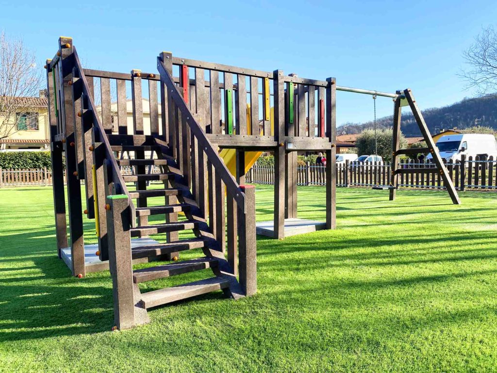 Erba sintetica per giardini